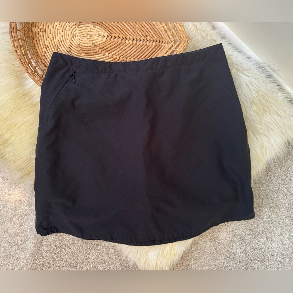 Patagonia Duway Skirt Skort Golf Tennis Zip Pocket Zip Sides Black Size 10